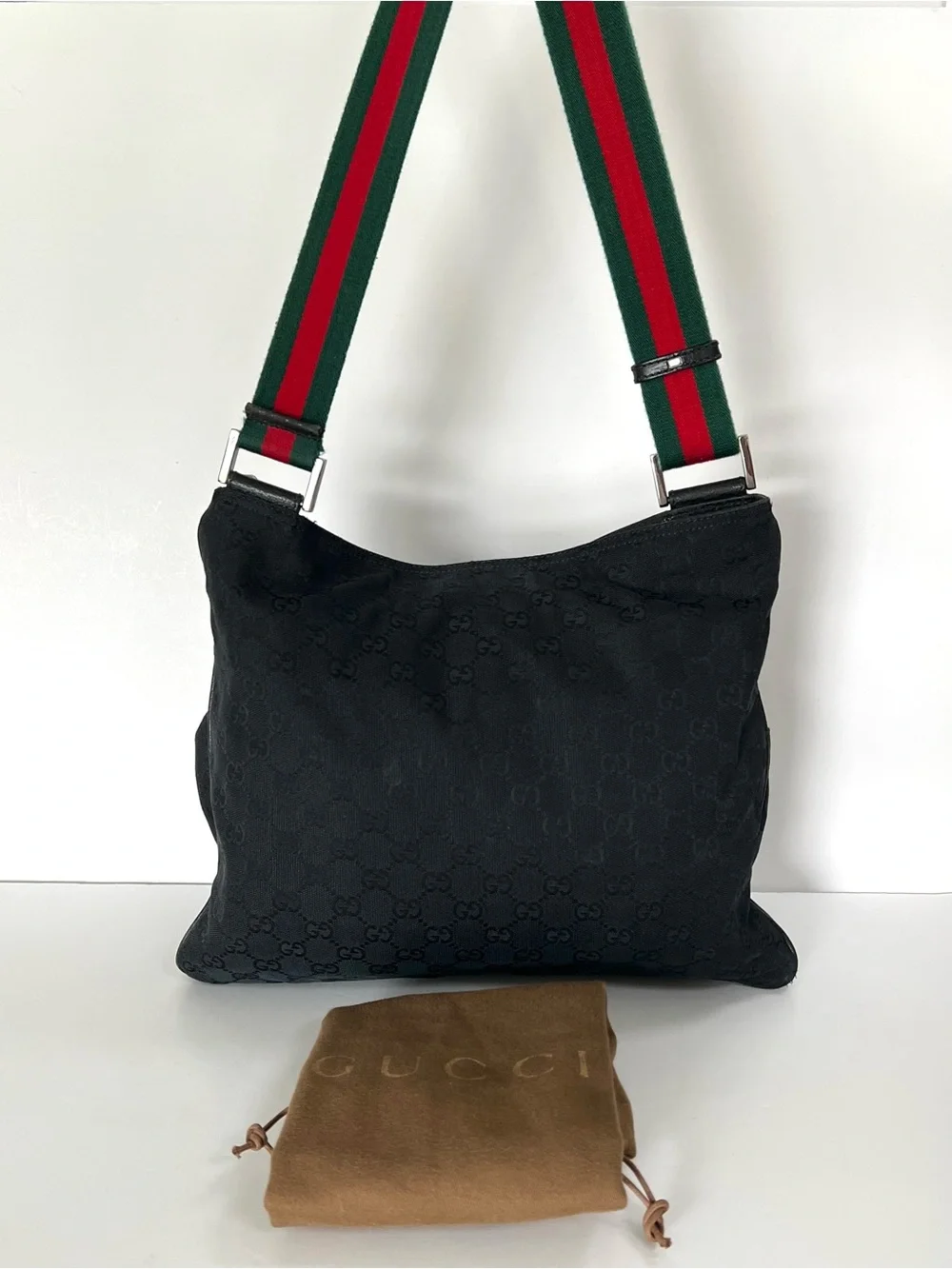 Gucci Web Black GG Canvas Vintage Messenger Bag & Dust Bag - Picture 3 of 16